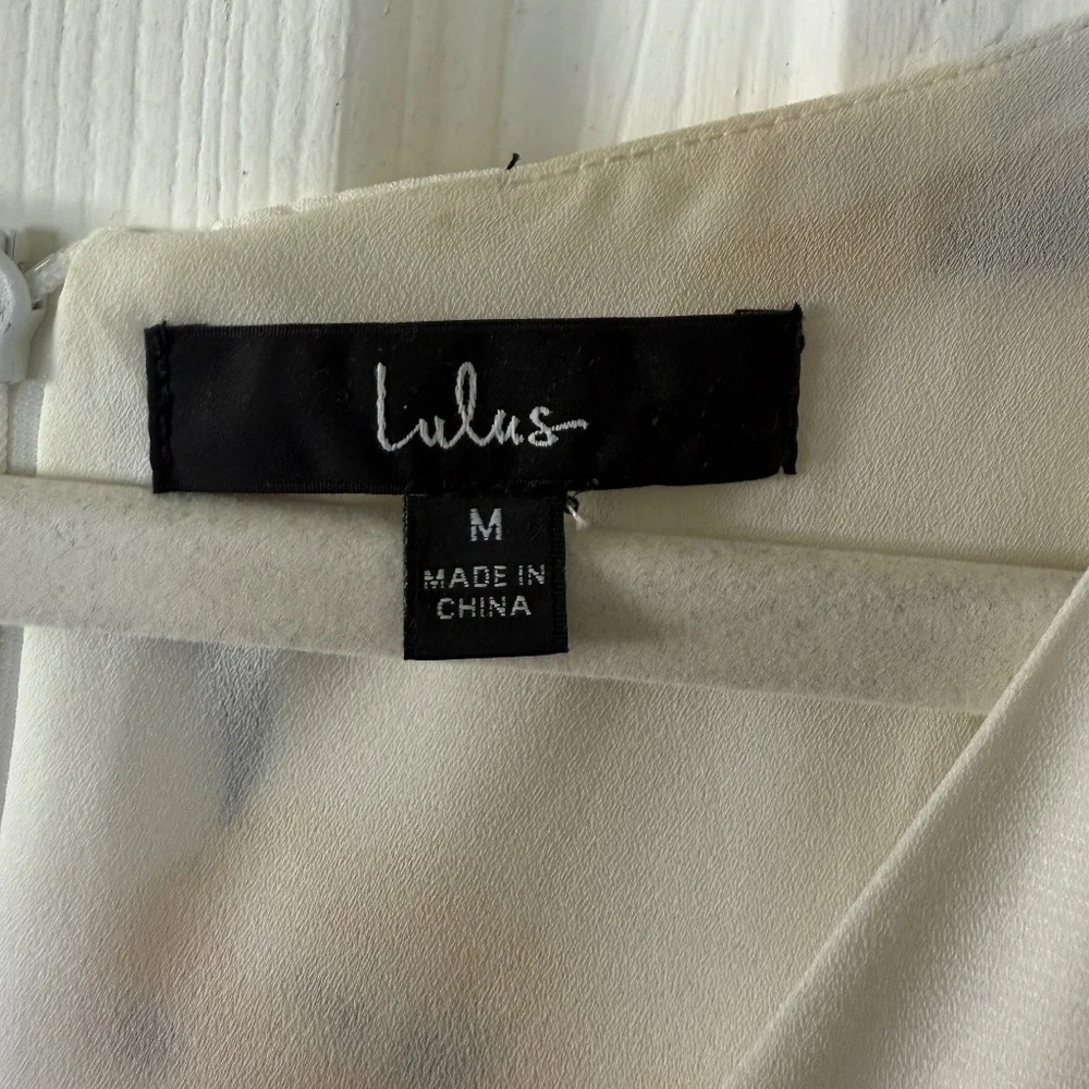 French Countryside White and Yellow Floral Print High-Low Dress - size M - Picture 6 of 7